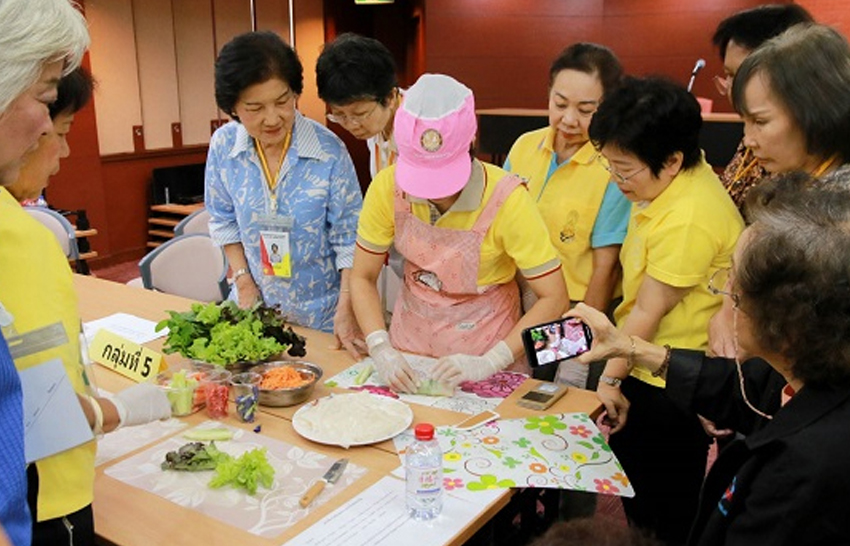 แหล่งเรียนรู้และเครื่องมือการเรียนรู้อื่นๆ สำหรับผู้สูงวัย